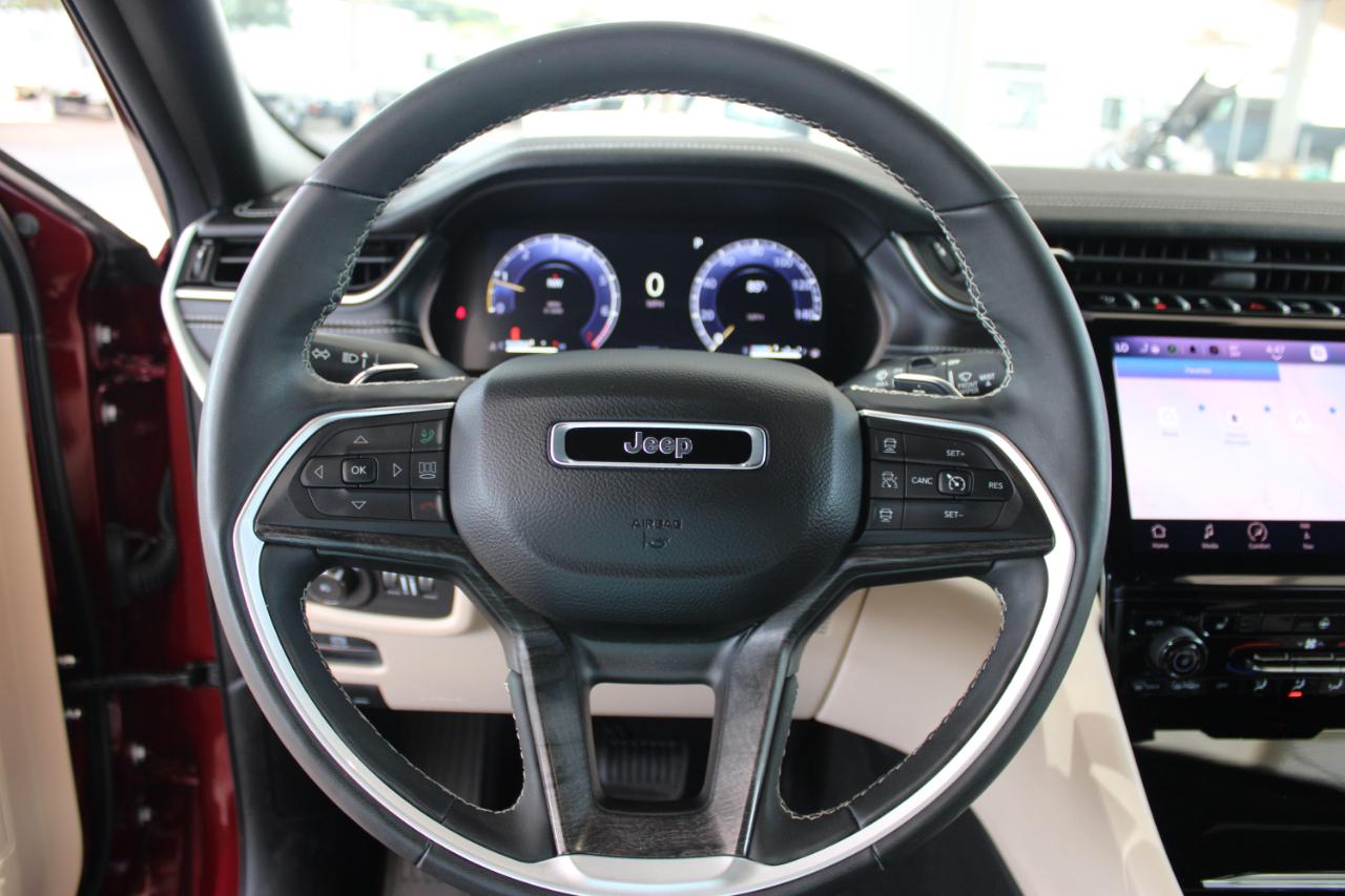 Jeep Grand Cherokee Limited 2WD 2025
