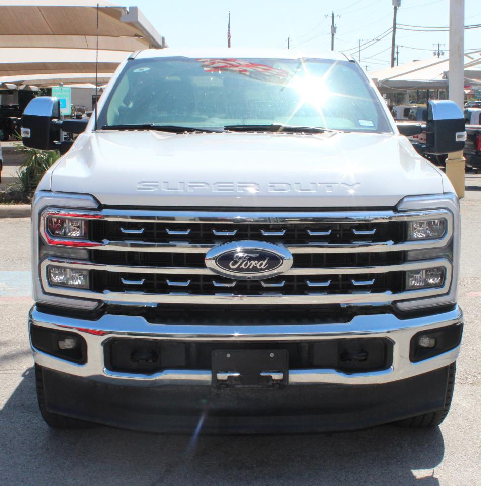 Ford F-250 SD Lariat Crew Cab 4WD 2025