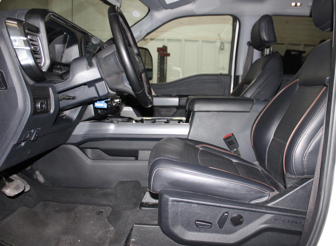 Ford F-250 SD Lariat Crew Cab 4WD 2025