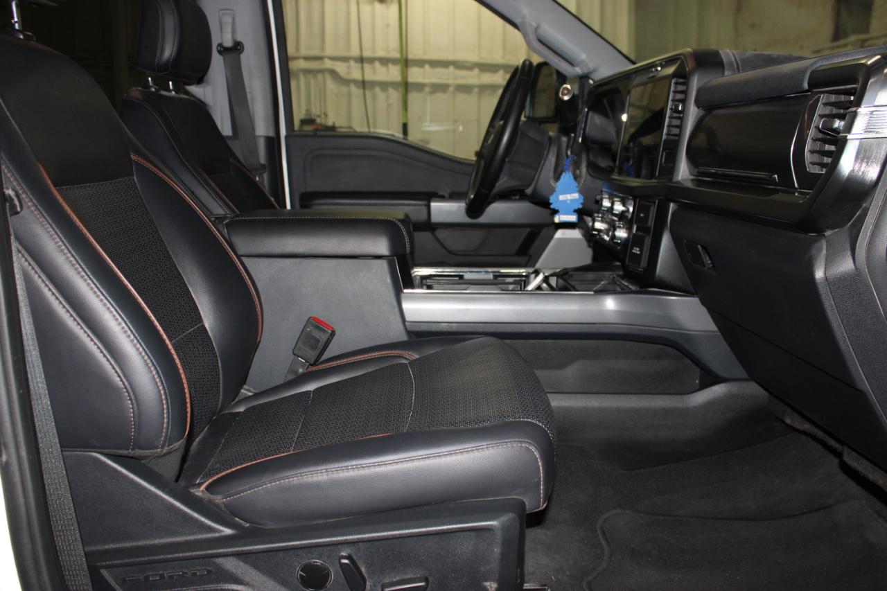 Ford F-250 SD Lariat Crew Cab 4WD 2025