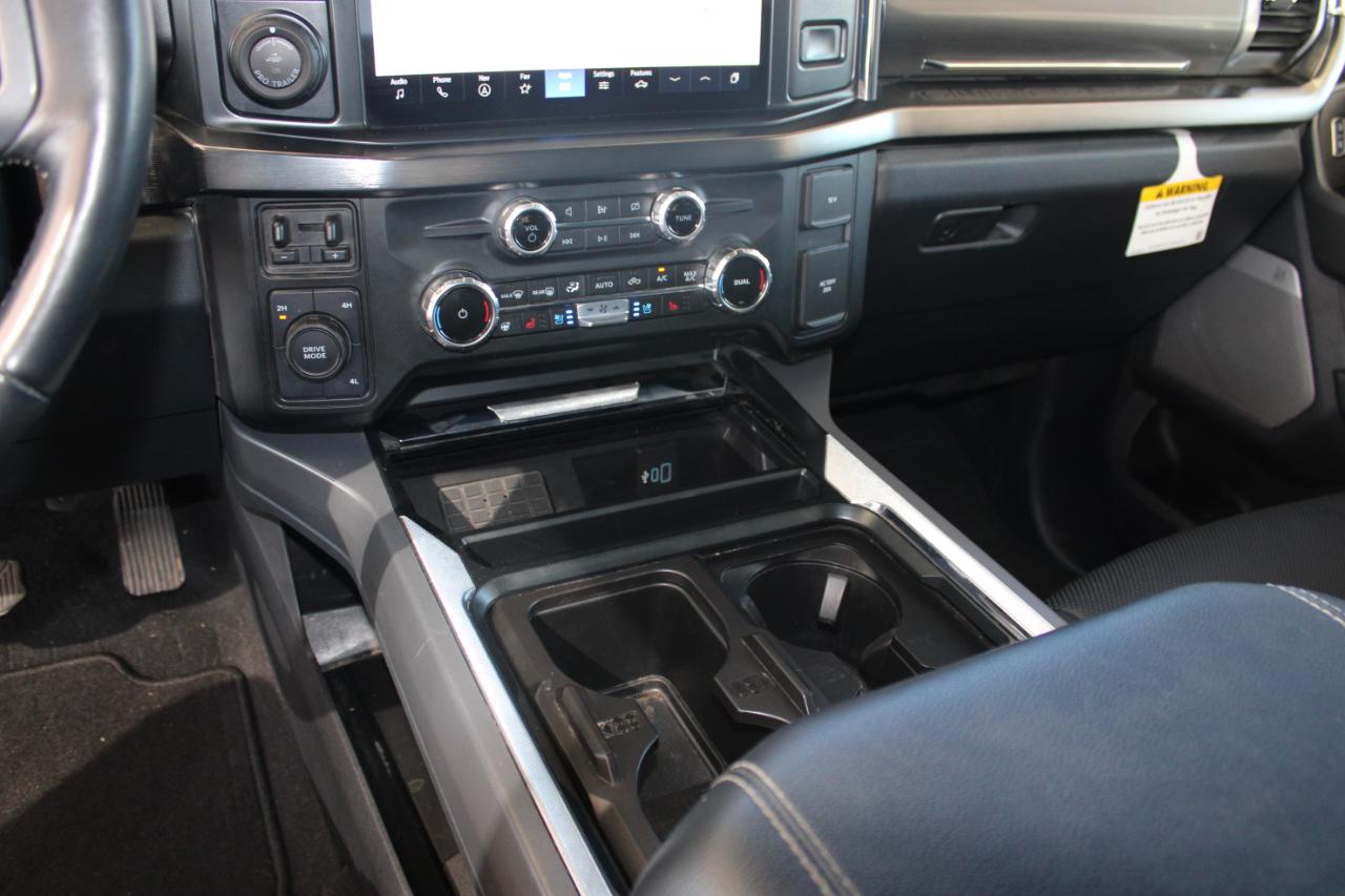 Ford F-350 SD Lariat Crew Cab Long Bed DRW 4WD 2024