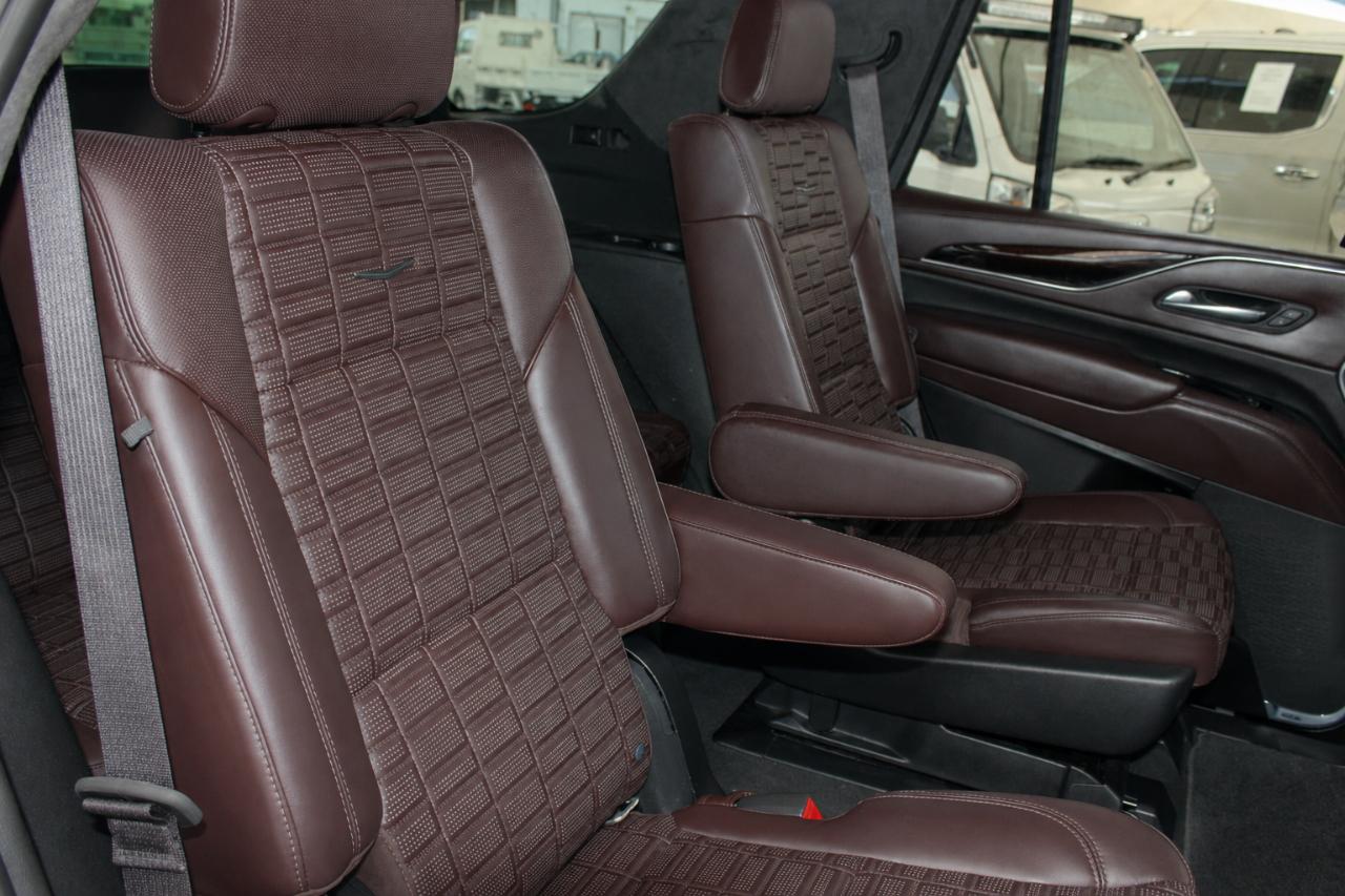 Cadillac Escalade Premium Luxury Platinum AWD 2021