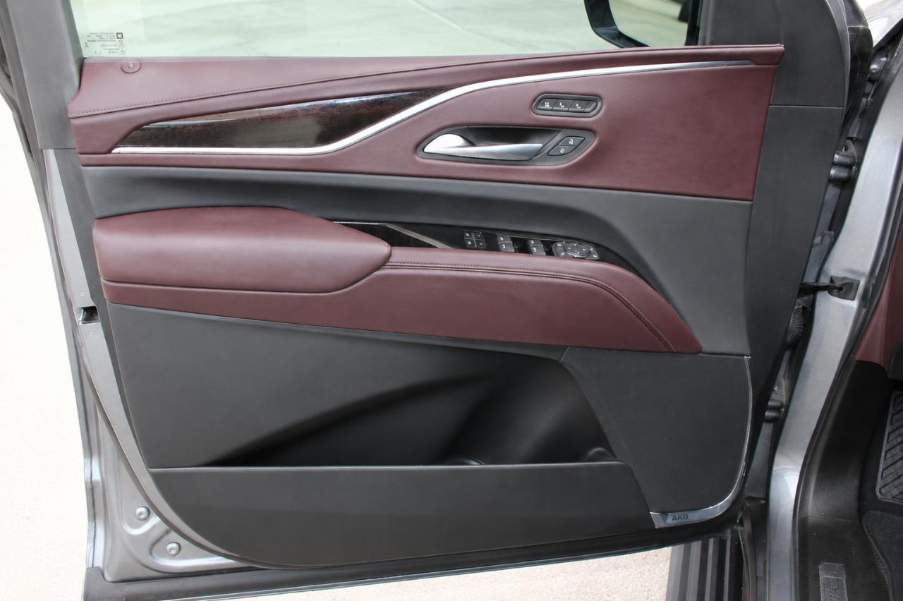 Cadillac Escalade Premium Luxury Platinum AWD 2021
