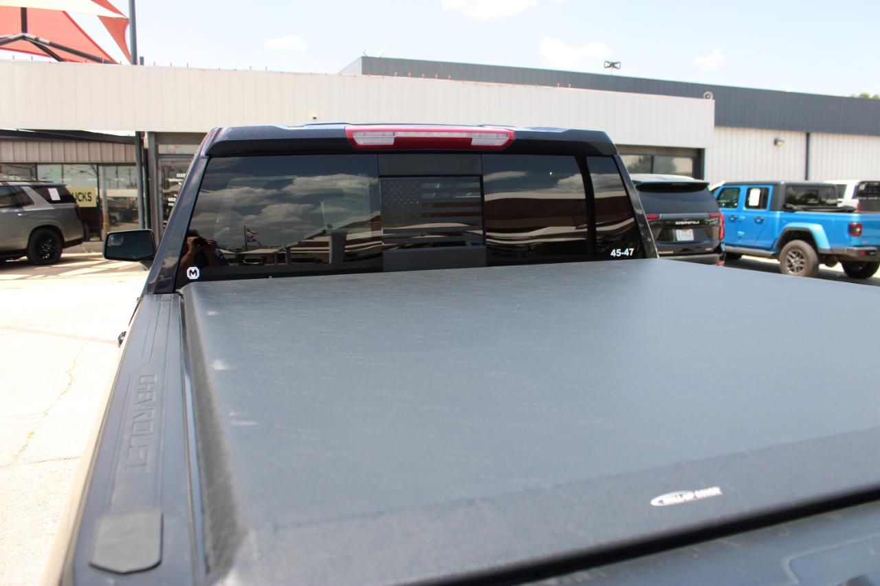 Chevrolet Silverado 1500 Trail Boss LT Crew Cab 4WD 2023