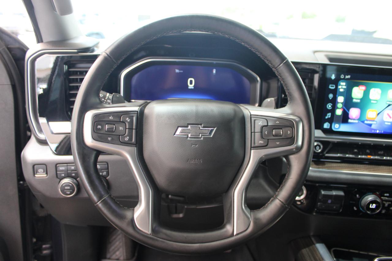 Chevrolet Silverado 1500 Trail Boss LT Crew Cab 4WD 2023