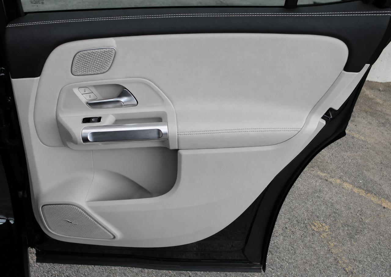 Mercedes-Benz GLB-Class GLB 250 2025