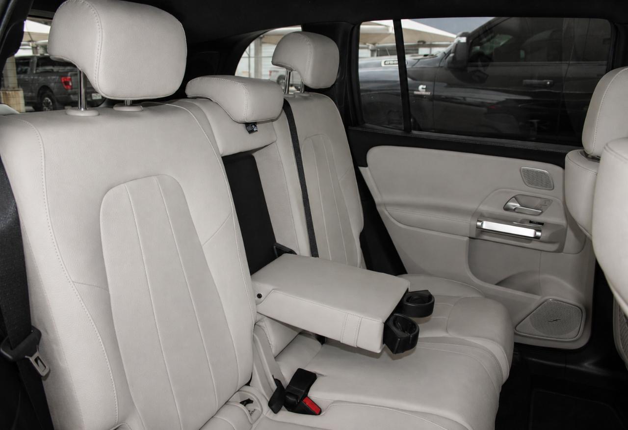Mercedes-Benz GLB-Class GLB 250 2025