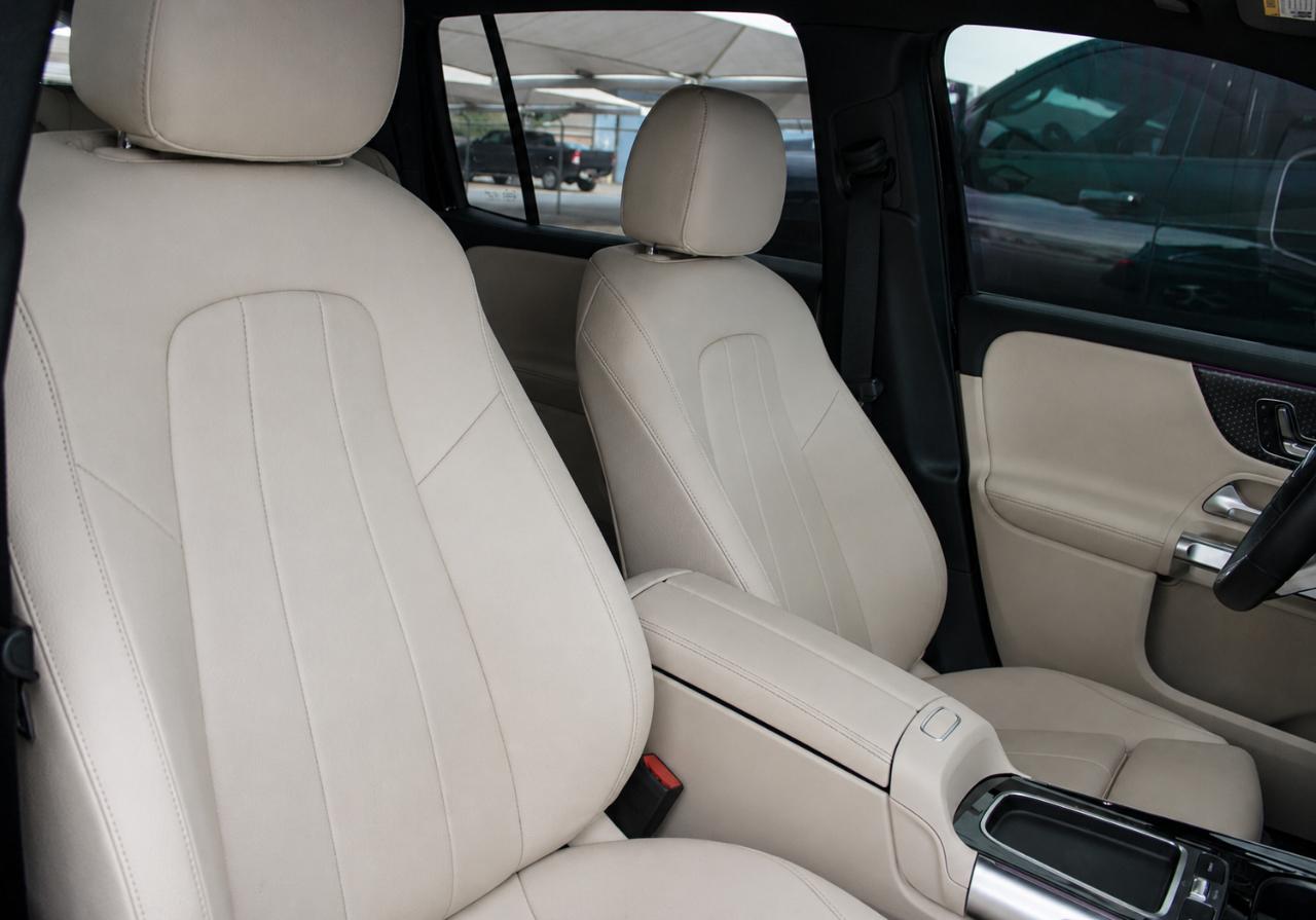 Mercedes-Benz GLB-Class GLB 250 2025