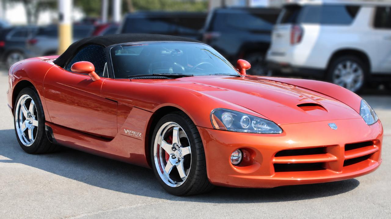 Dodge Viper SRT-10 2005