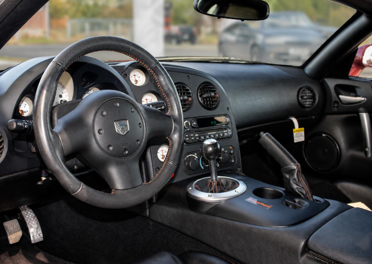 Dodge Viper SRT-10 2005