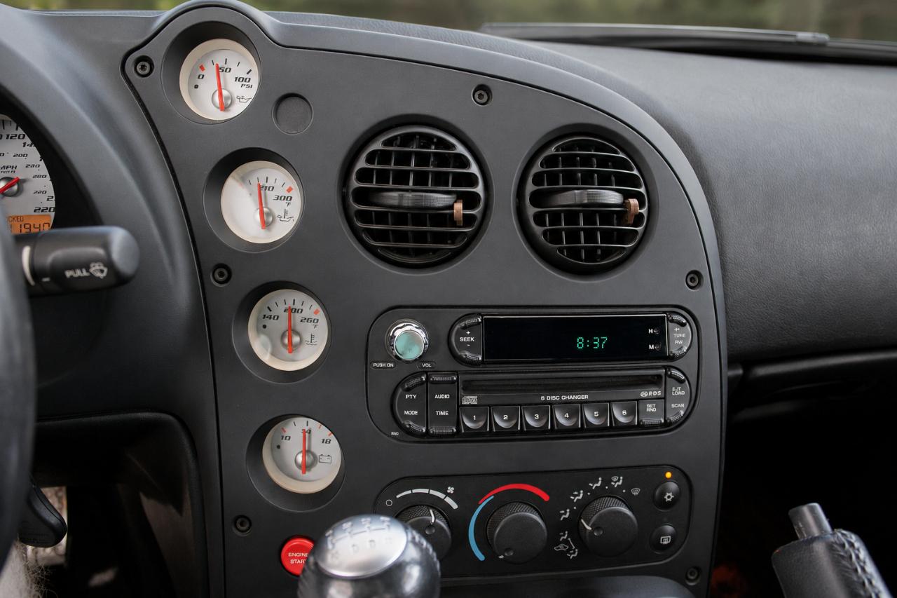 Dodge Viper SRT-10 2005
