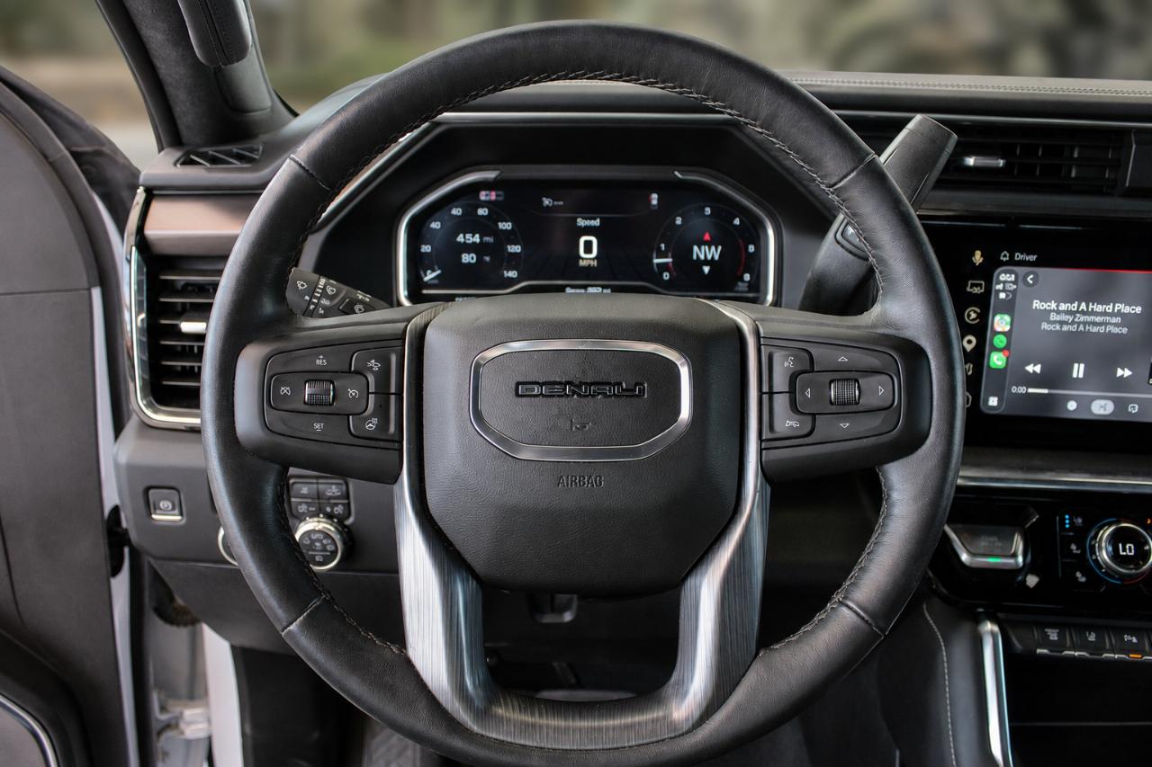 GMC Sierra 3500HD  2024