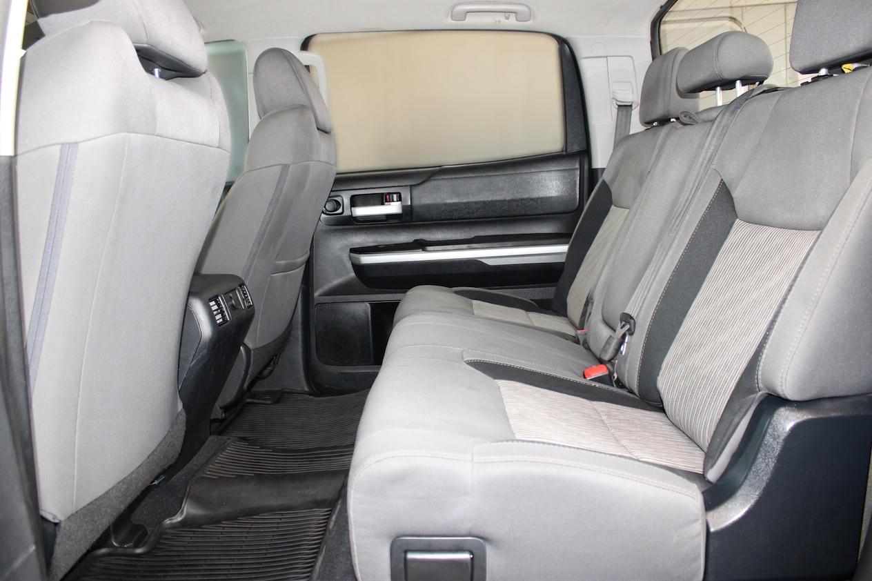 Toyota Tundra SR5 5.7L V8 CrewMax 2WD 2017