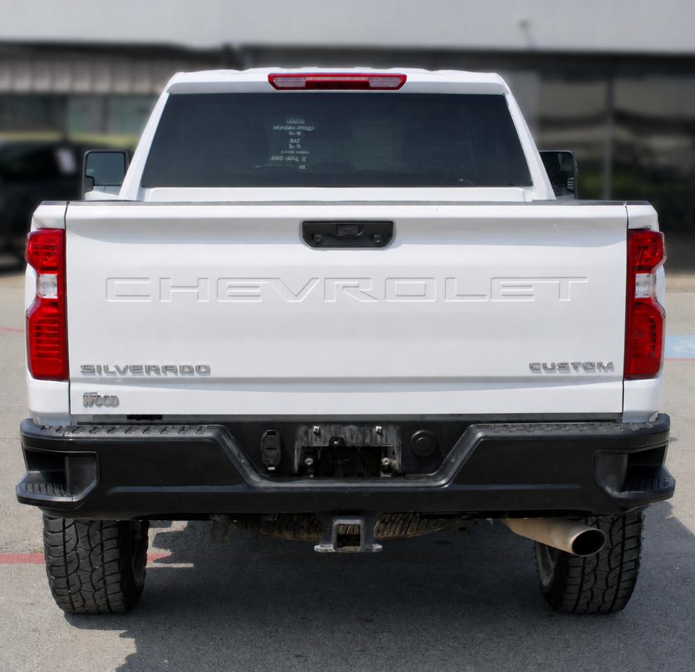 Chevrolet Silverado 2500HD Custom Crew Cab Short Box 4WD 2026