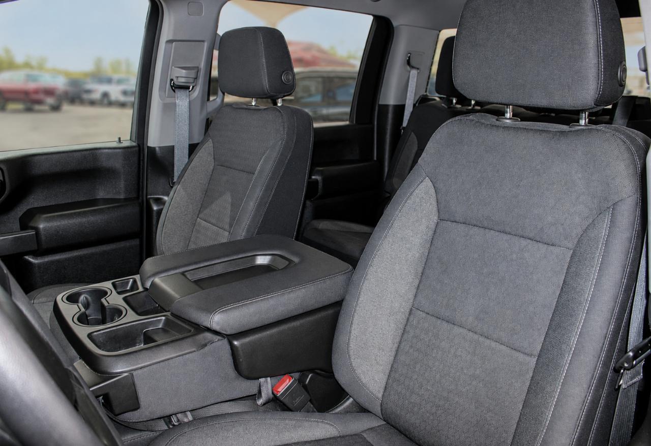 Chevrolet Silverado 2500HD Custom Crew Cab Short Box 4WD 2026