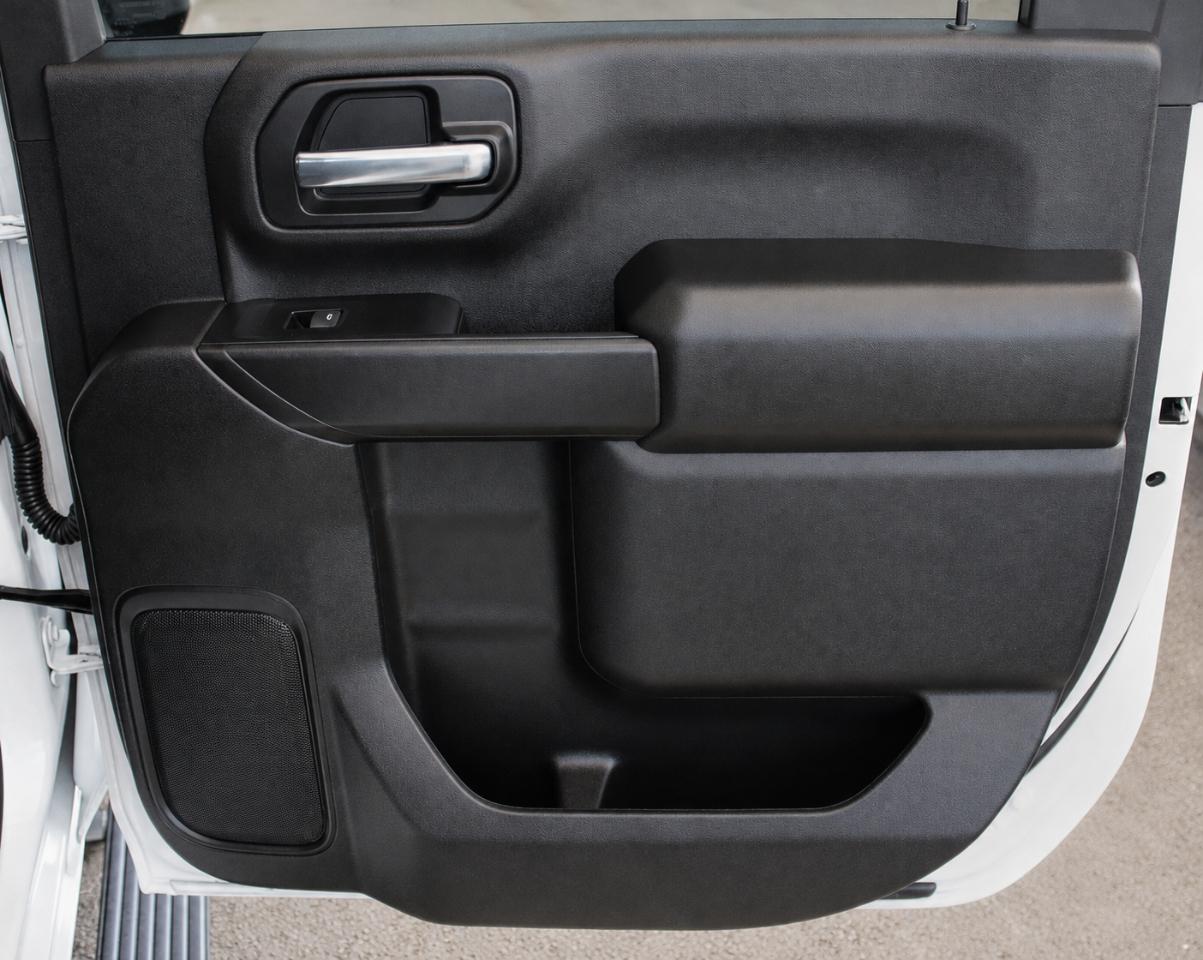 Chevrolet Silverado 2500HD Custom Crew Cab Short Box 4WD 2026