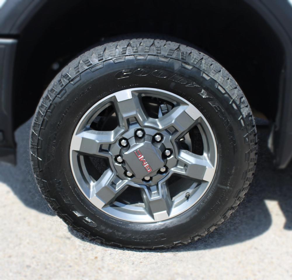 GMC Sierra 2500HD SLT Crew Cab 2WD 2025