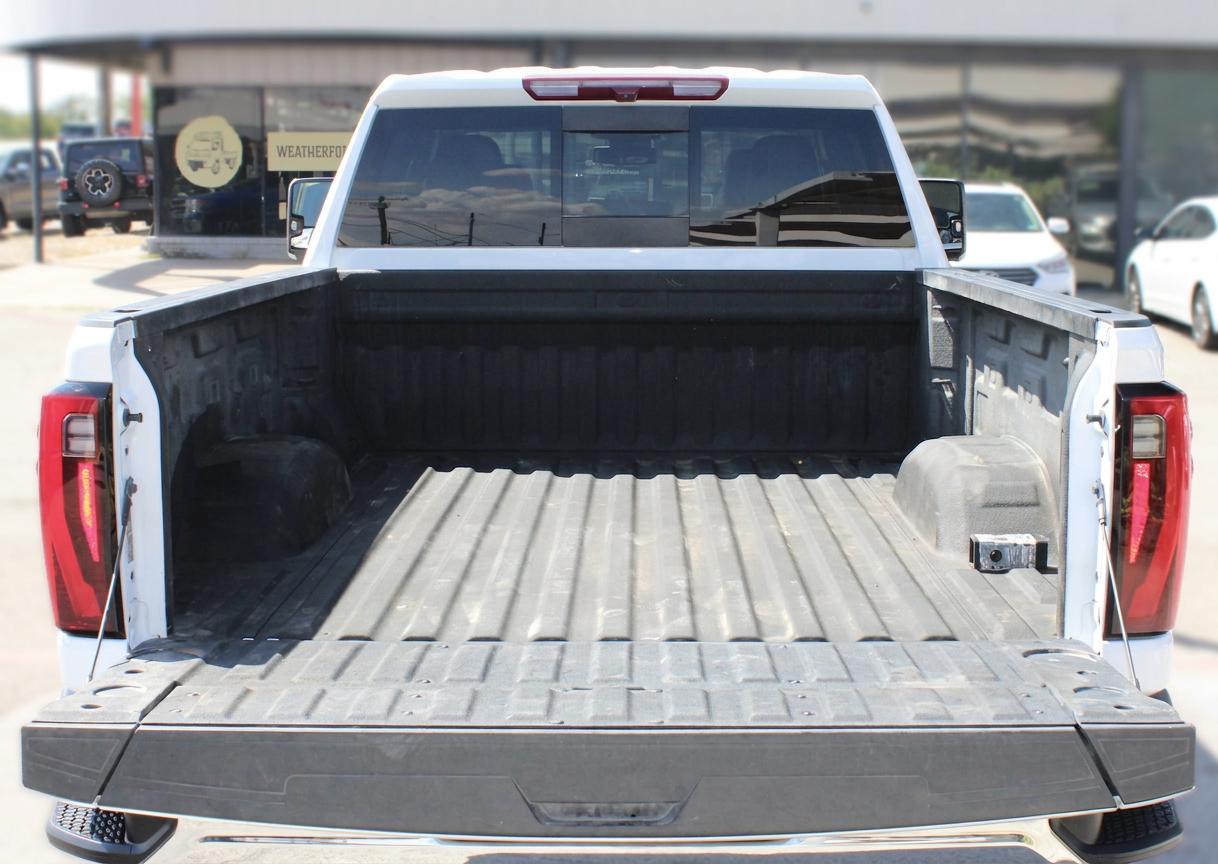 GMC Sierra 2500HD SLT Crew Cab 2WD 2025
