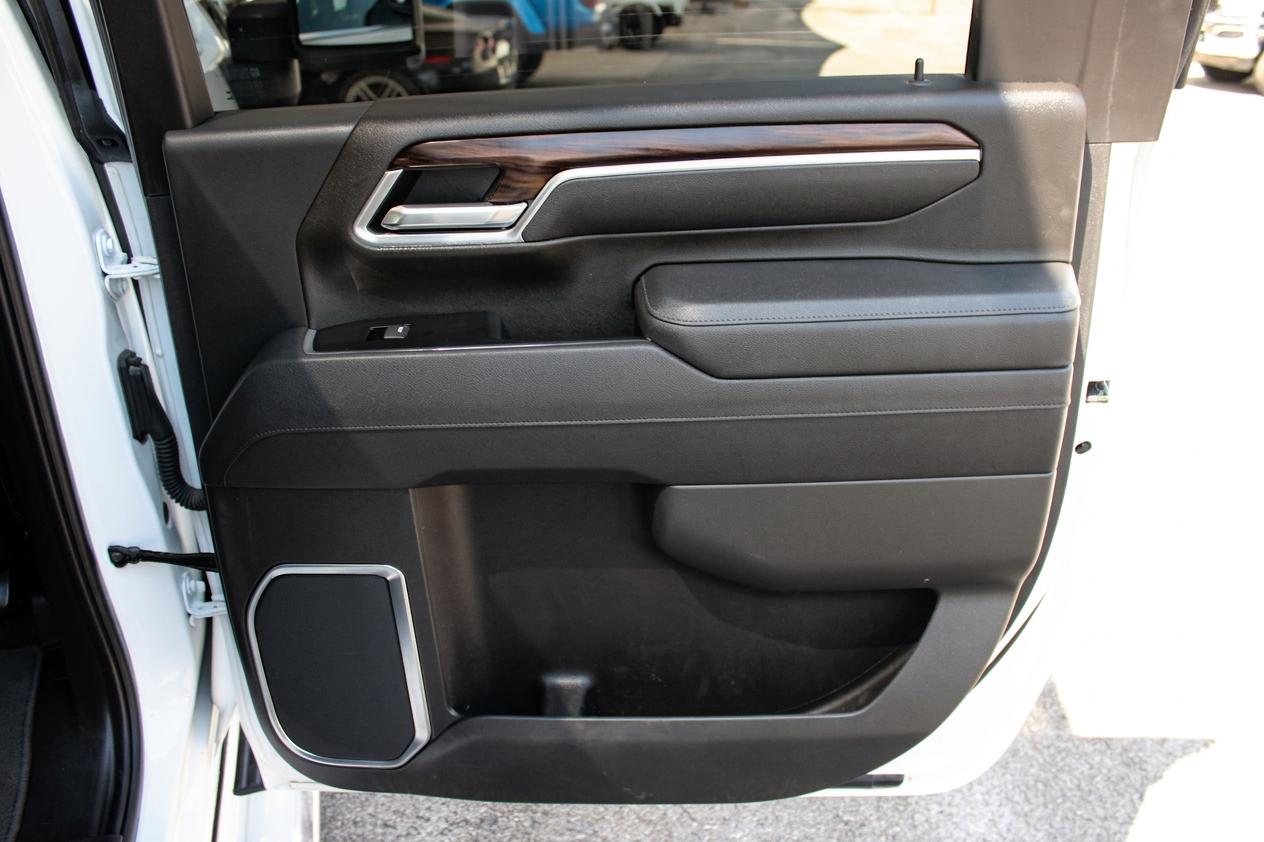 GMC Sierra 2500HD SLT Crew Cab 2WD 2025