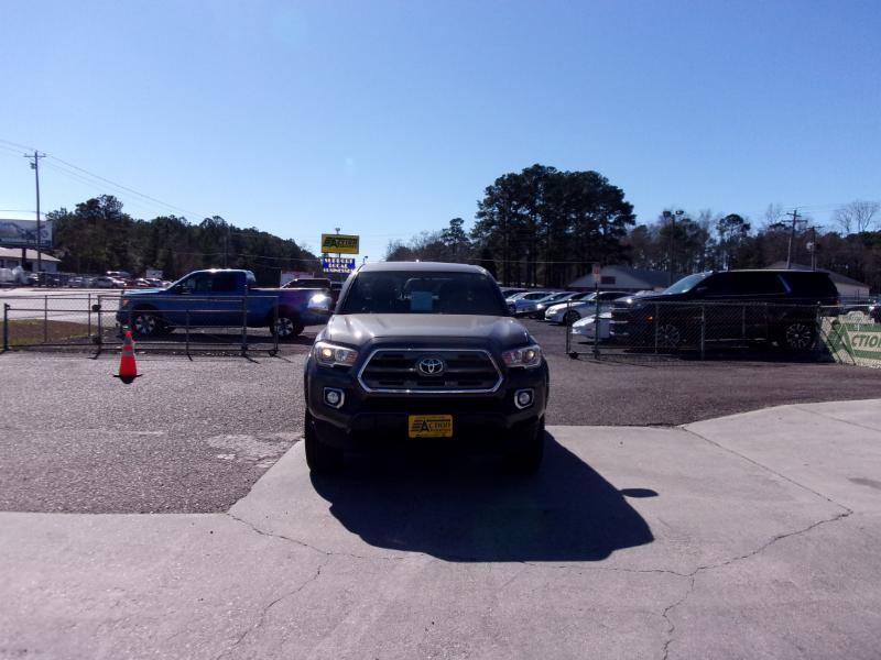 Toyota Tacoma Limited Double Cab V6 6AT 2WD 2016