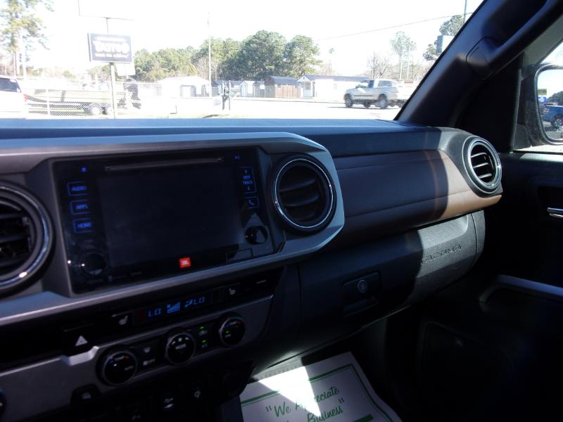 Toyota Tacoma Limited Double Cab V6 6AT 2WD 2016