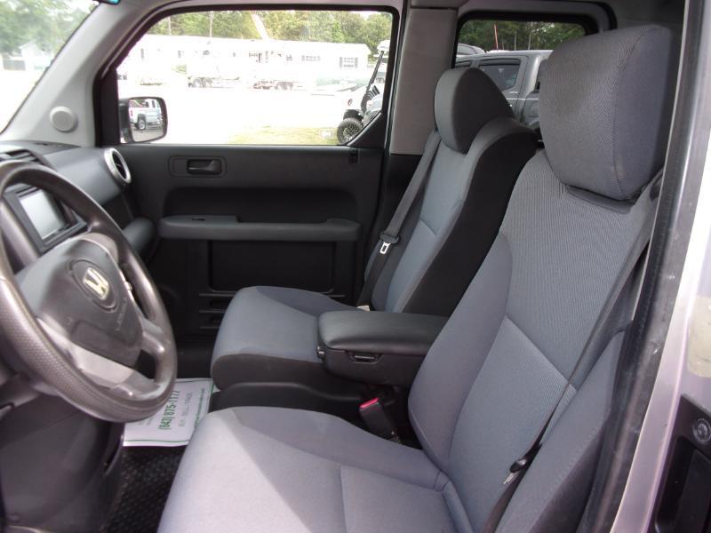 Honda Element LX 4WD AT 2008