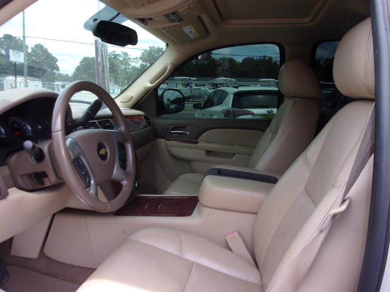 Chevrolet Avalanche LTZ 2WD 2010