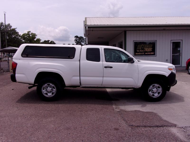Toyota Tacoma SR5 Access Cab I4 6AT 2WD 2020