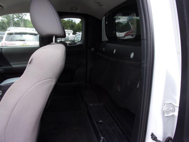 Toyota Tacoma SR5 Access Cab I4 6AT 2WD 2020