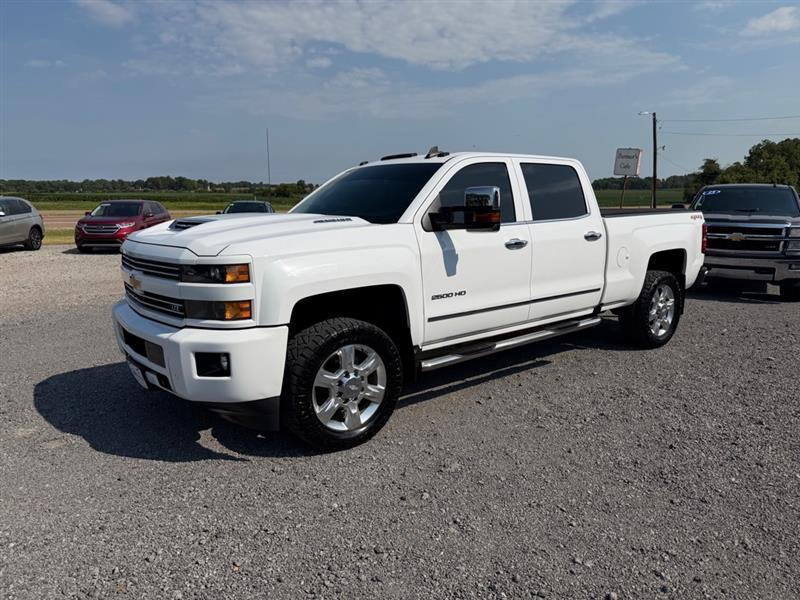 2017 Chevrolet Silverado 2500HD LTZ Crew Cab 4WD
