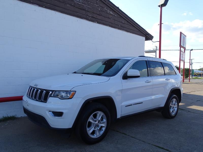 2017 Jeep Grand Cherokee 4dr Laredo 4WD