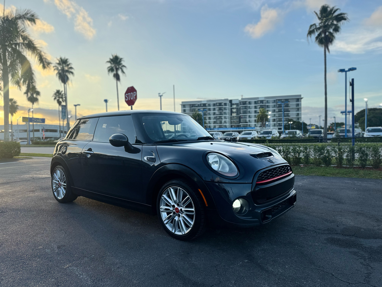 2014 MINI Cooper S's photo