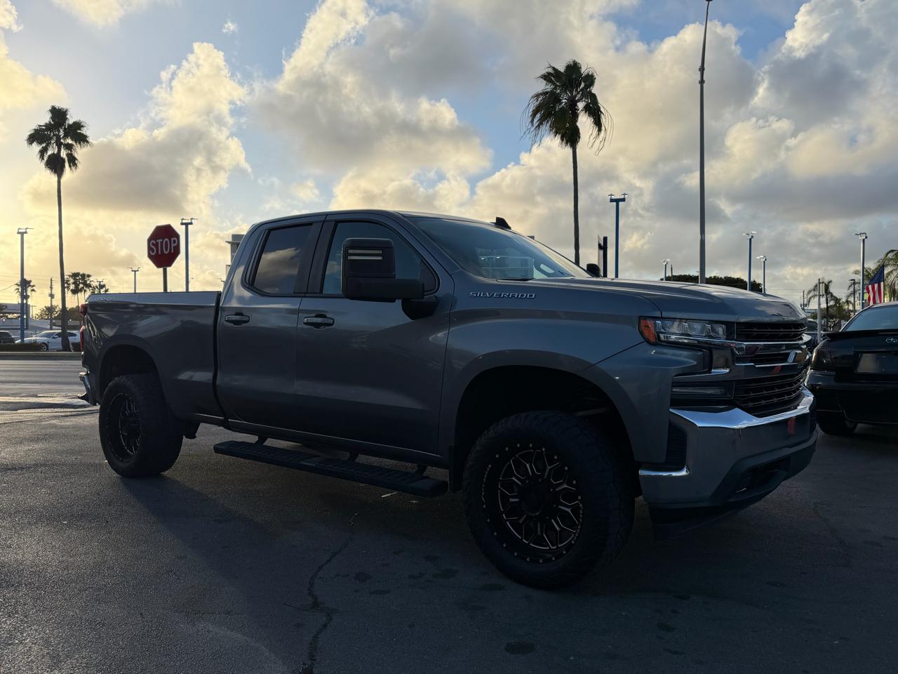 2020 Chevrolet Silverado 1500 1LT Crew Cab 4WD