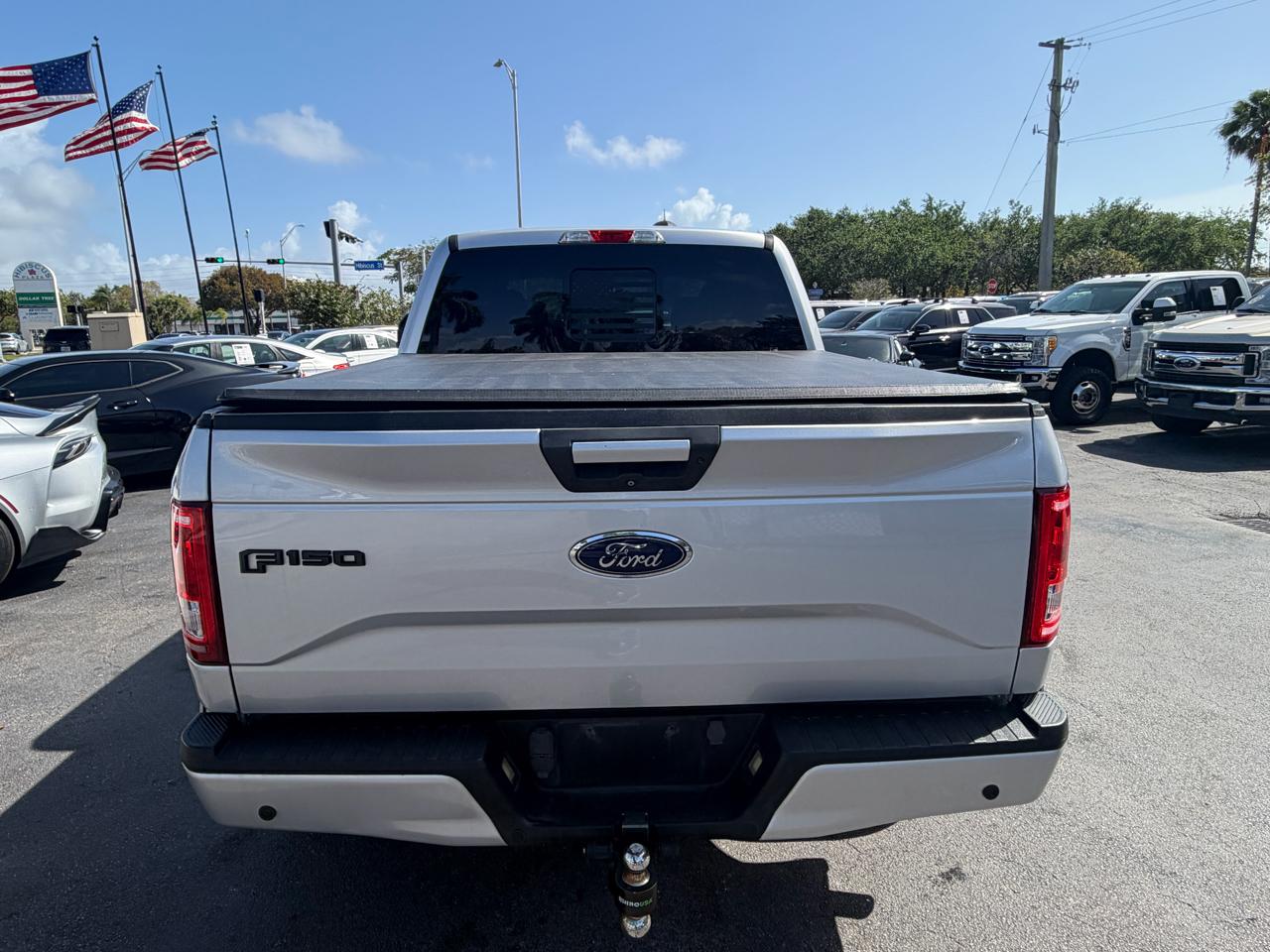 View vehicle photo 6