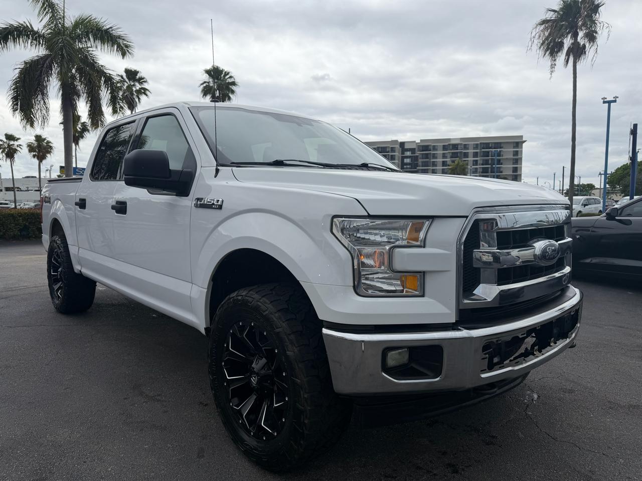 2017 Ford F-150 SuperCrew 4WD