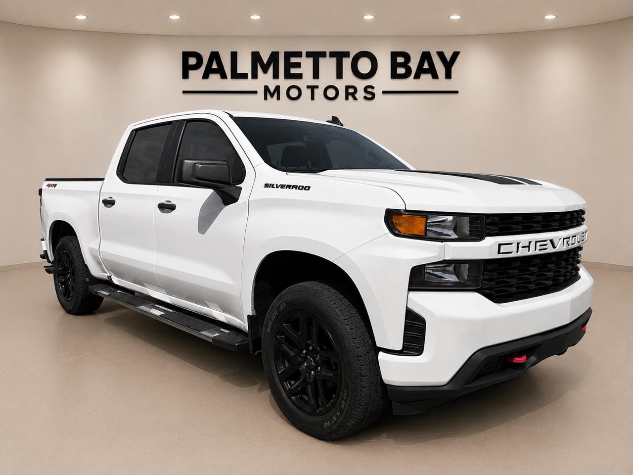 2021 Chevrolet Silverado 1500 4WD Crew Cab 143.5" Custom