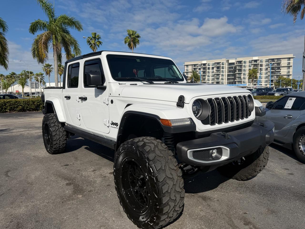 2024 Jeep Gladiator Sport S