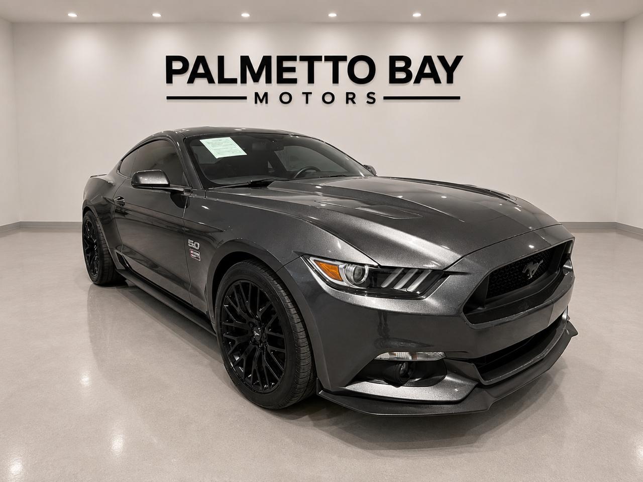 2017 Ford Mustang GT Coupe's photo