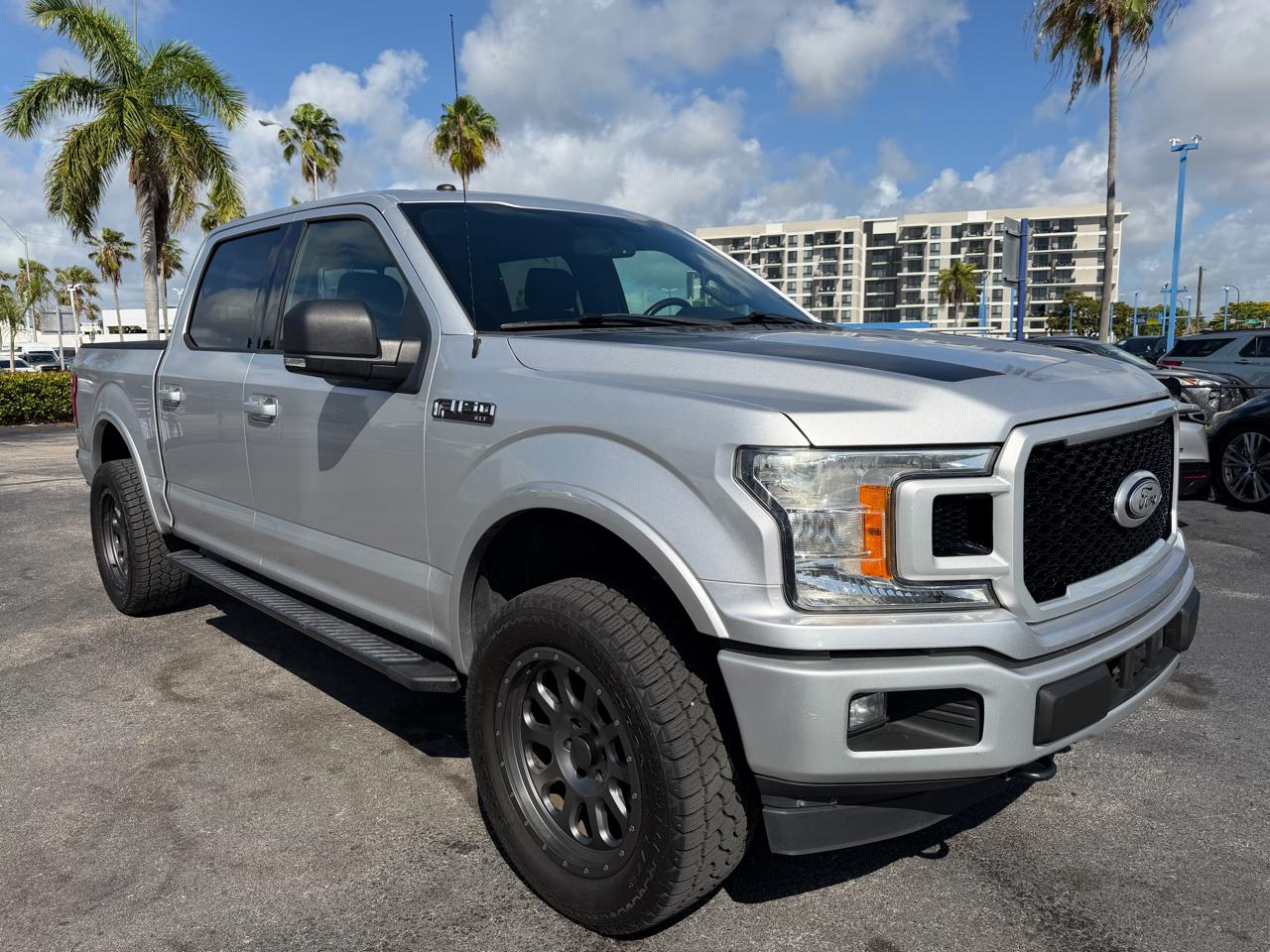 2018 Ford F-150 XLT 4x4 SuperCrew 5-1/2 Box's photo