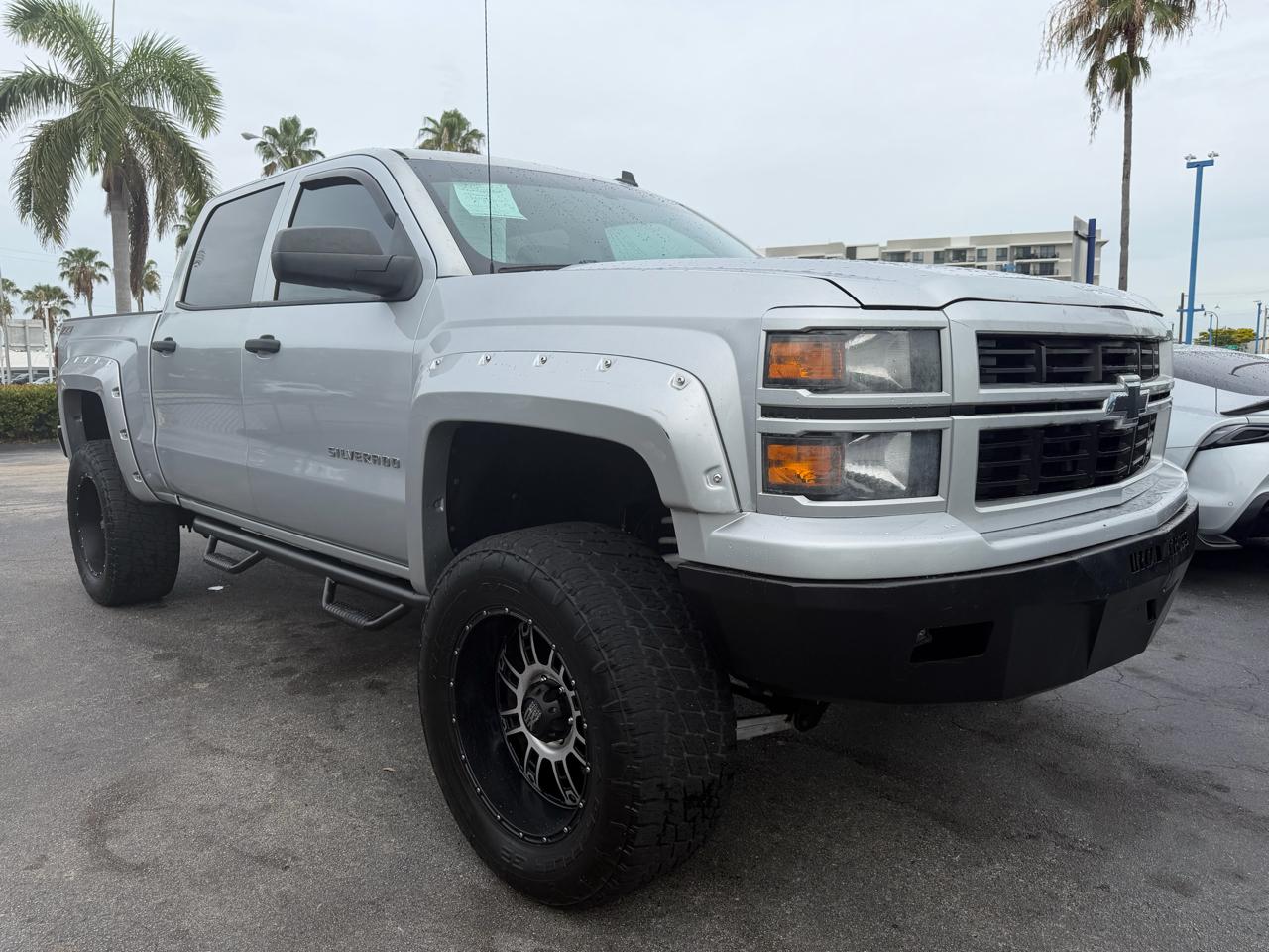 2014 Chevrolet Silverado 1500 2LT Crew Cab Long Box 4WD