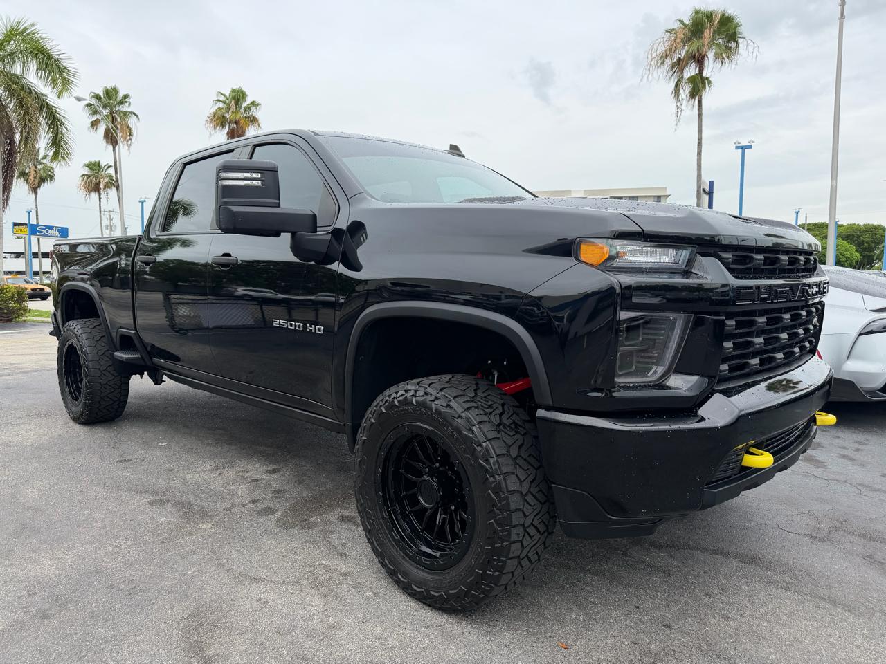 2020 Chevrolet Silverado 2500HD Custom Crew Cab Short Box 4WD