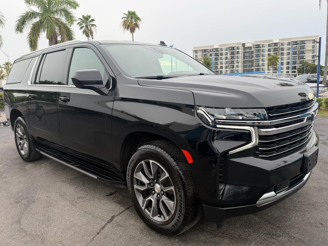 2021 Chevrolet Suburban LT 4WD