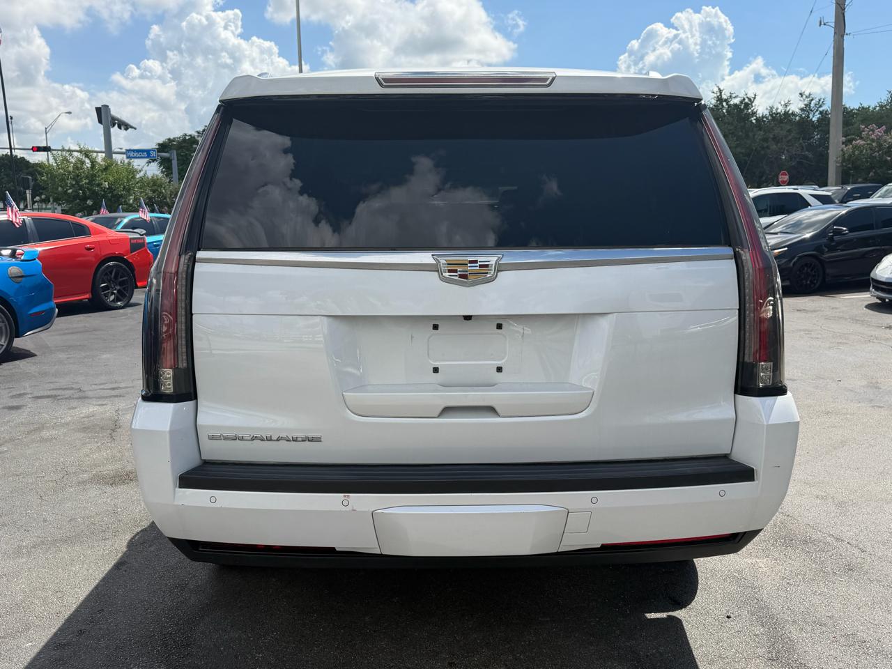 2016 Cadillac Escalade — photo 6
