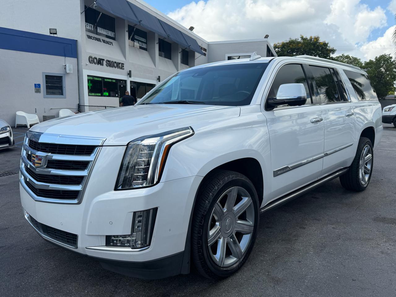 2016 Cadillac Escalade — photo 10
