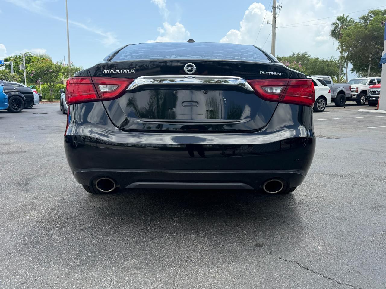 2017 Nissan Maxima — photo 6