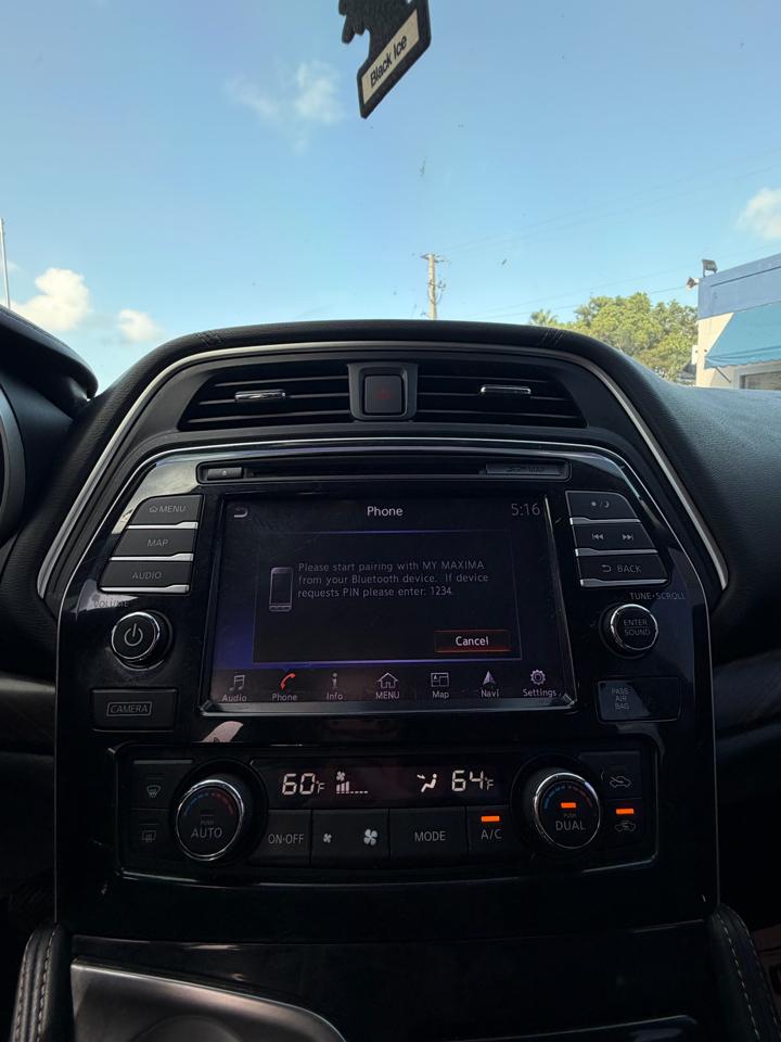 2017 Nissan Maxima — photo 25
