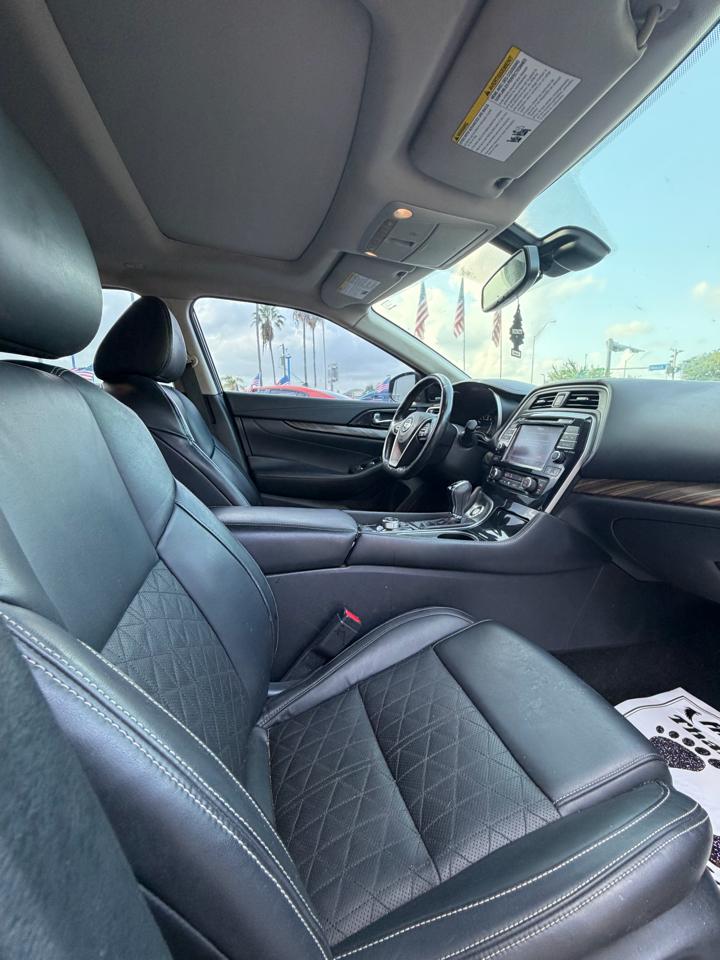 2017 Nissan Maxima — photo 26