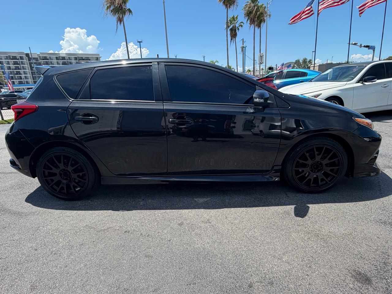 2018 Toyota Corolla — photo 3