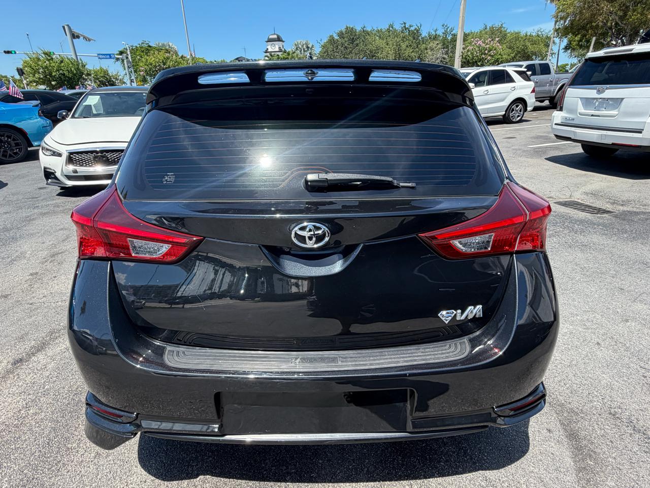2018 Toyota Corolla — photo 6