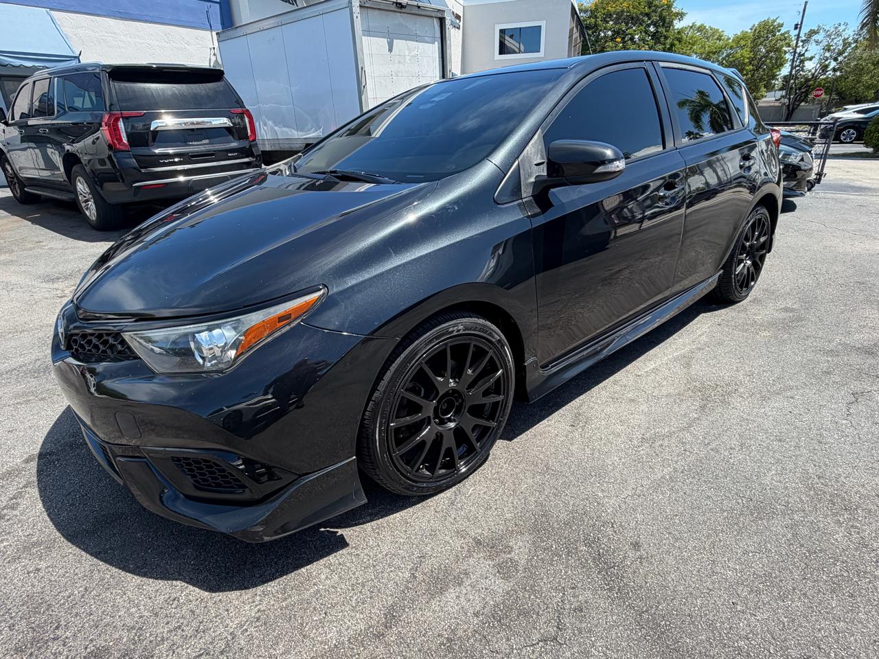 2018 Toyota Corolla — photo 9